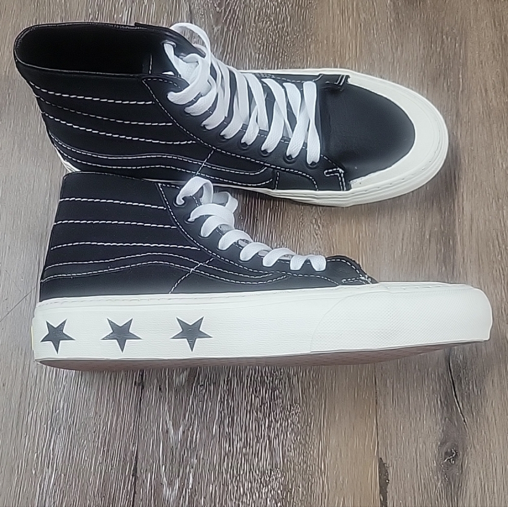 Vans Off The Wall Sk8- Hi Decon Wade Goodall Size  Men 7 Women 8.5 Ultra Cush